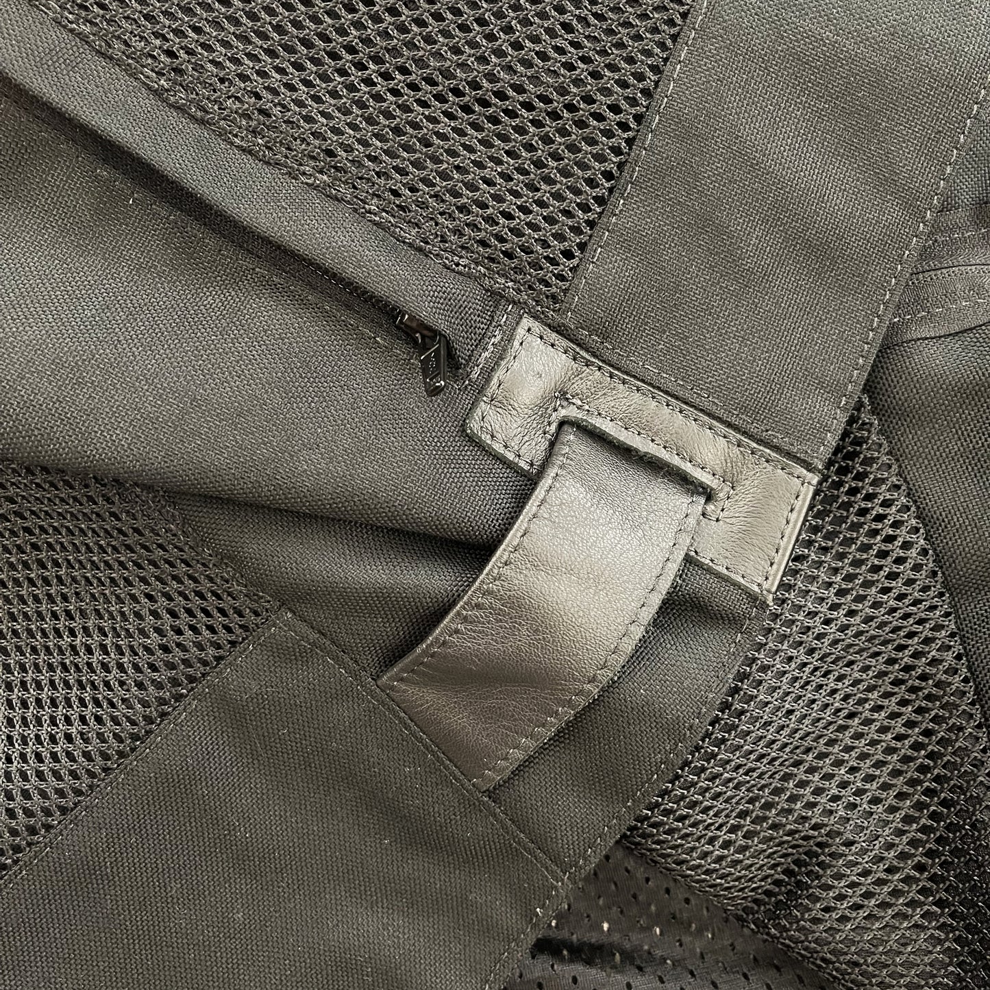 Vanson Leathers 'One Star' Mesh Motorcycle Racer Jacket - L