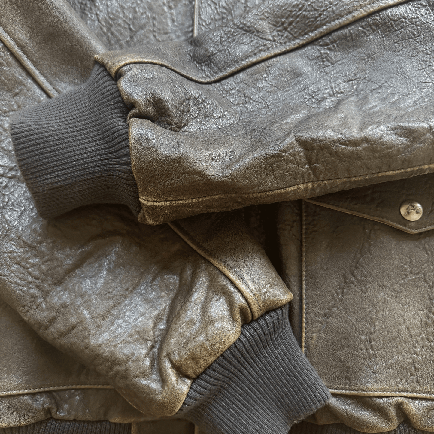 Avirex A2 Lambskin Leather Flight Jacket Boa Collar - L
