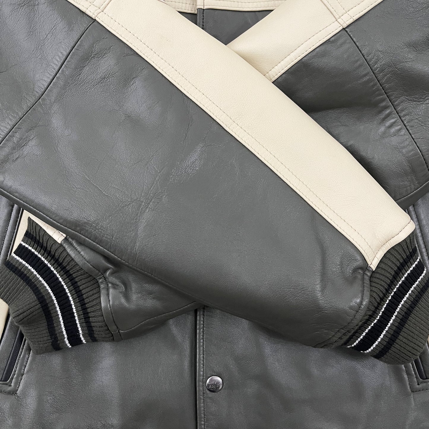 Avirex Wild Bears Leather Varsity Jacket - L