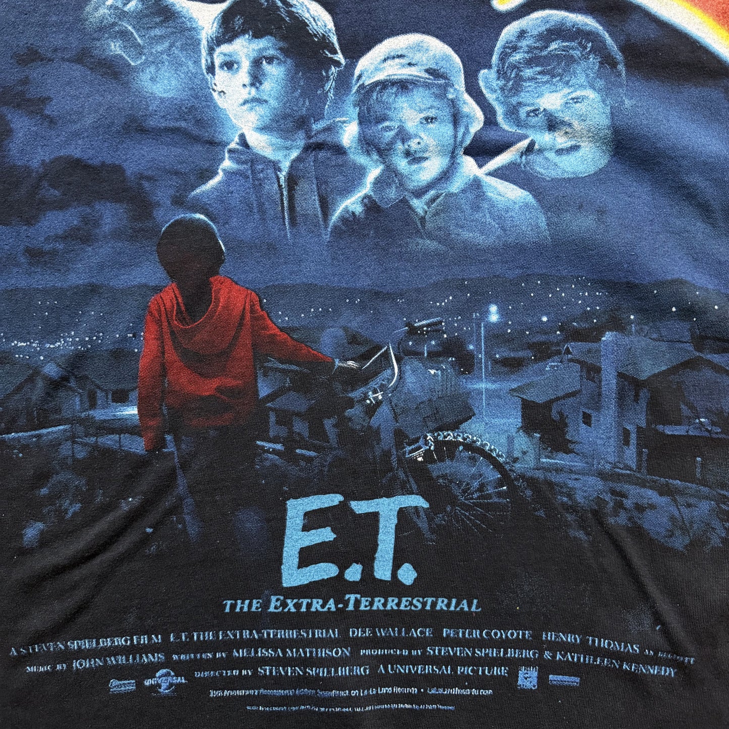 E.T The Extra Terrestrial T-Shirt - XL