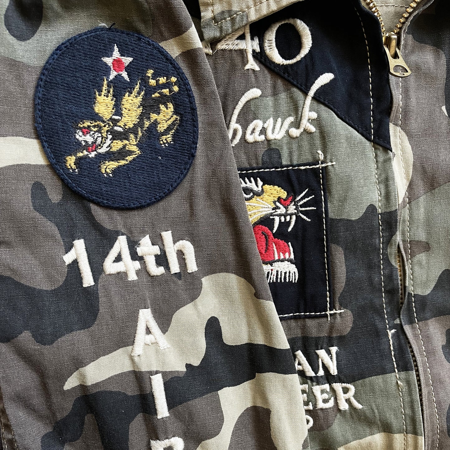 Avirex US 'Flying Tigers' Camo Military Jacket - S