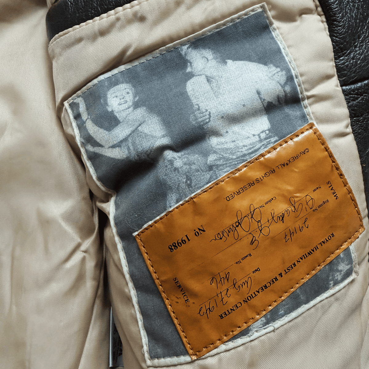 Avirex 'Saipan' 1988 A2 Leather Flight Jacket - S / M