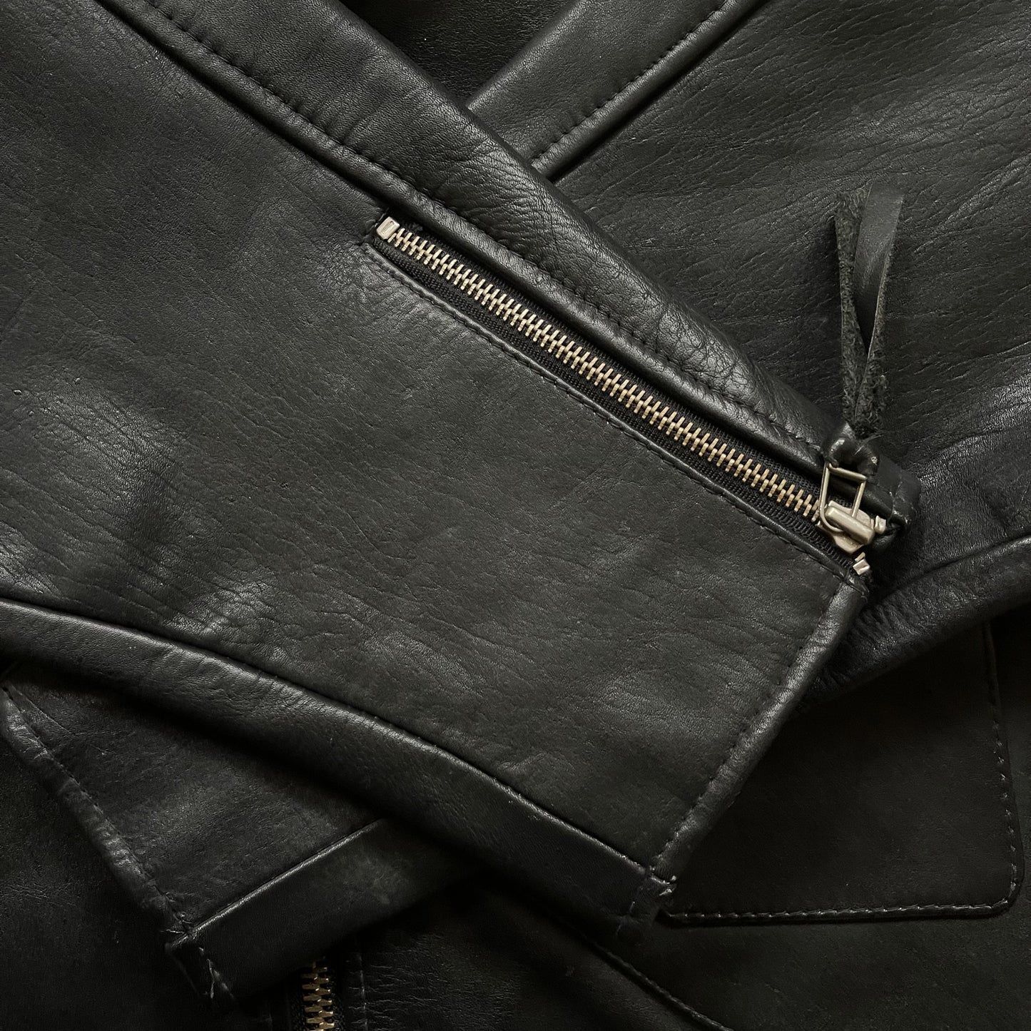 Avirex Leather Biker Jacket - L