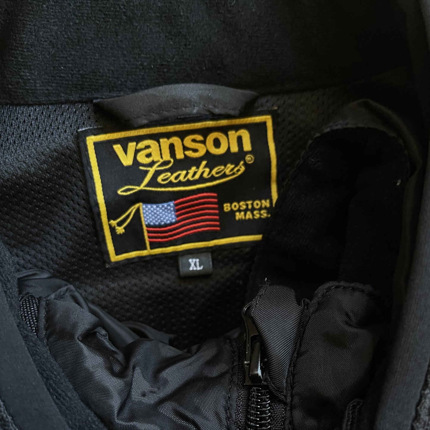 Vanson Leathers 'No Compromises' Racing Jacket - L